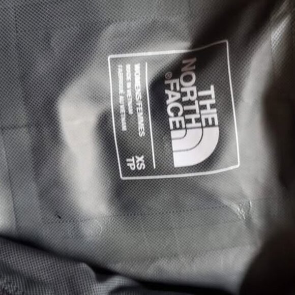 Northface Women's Rainjacket XS  (sold) - Picture 4 of 6